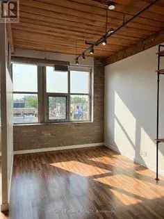 1 room apartment of 41 m² in Toronto