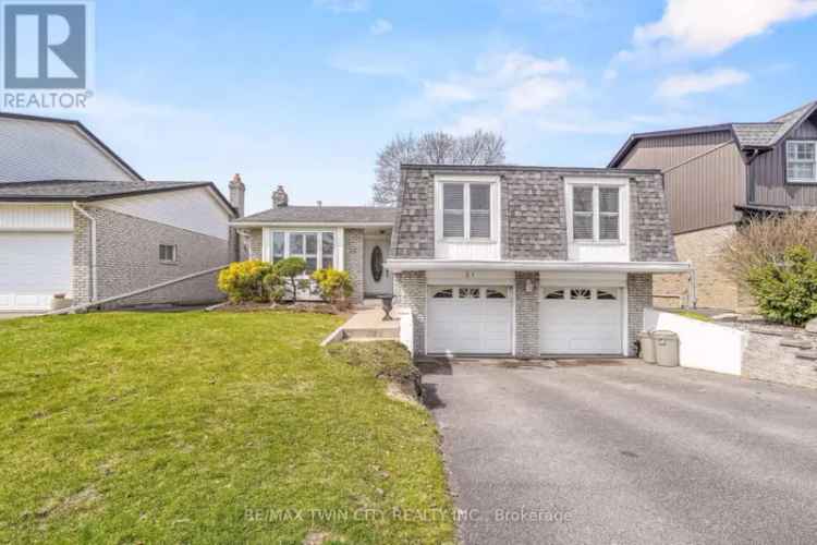 North End Beauty 4 Bedroom 3 Bathroom 4 Level Side Split Double Garage Mayfair