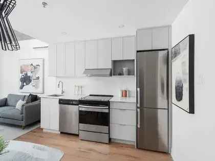 1 room apartment of 67 m² in Montreal