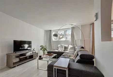 1 room apartment of 96 m² in Quebec