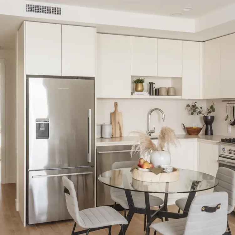 Southlands Garden Flat: Urban Living Meets Country Charm