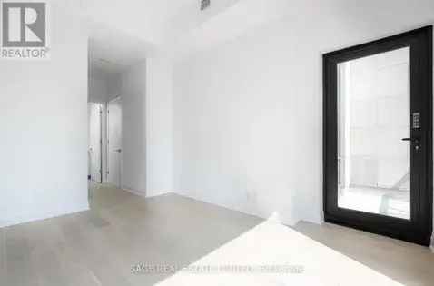 3 rooms apartment of 199 m² in Toronto