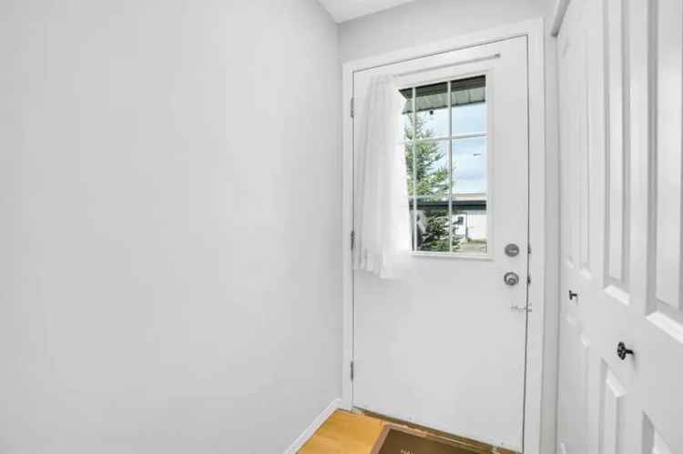 3-Bedroom Falconridge Home Heated Garage Basement Suite