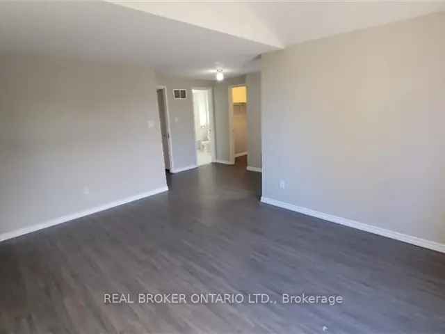 House For Rent in Hamilton, Ontario