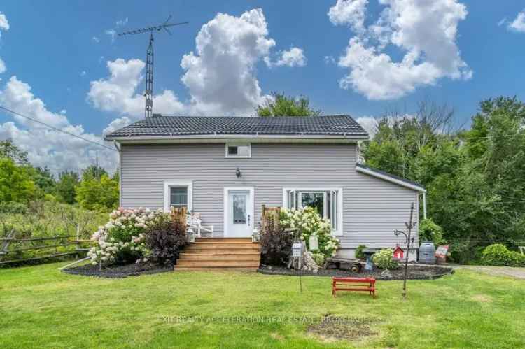 House For Sale in Tweed, Ontario