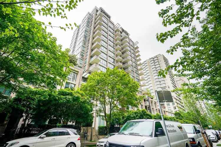 Yaletown Condo for Sale: 1 Bedroom Donovan Building with Huge Patio