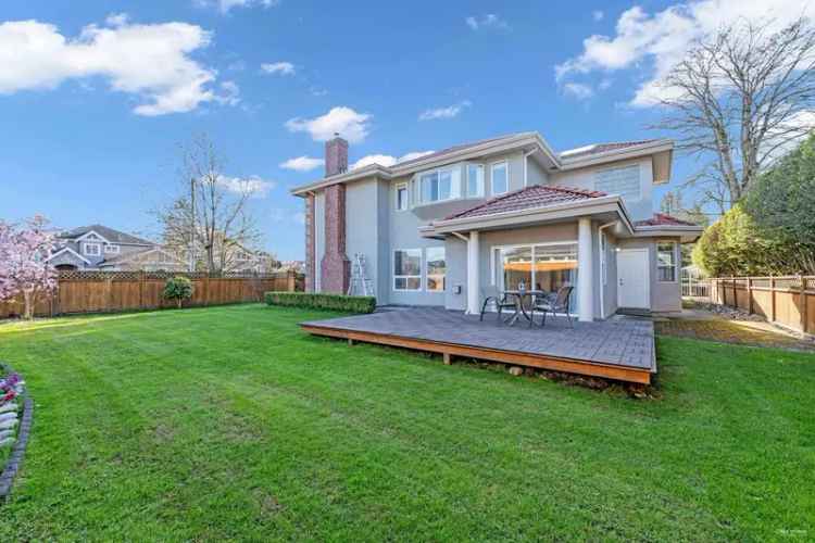 6 Bedroom Luxury Home Richmond - 3800 Sqft - Totally Renovated
