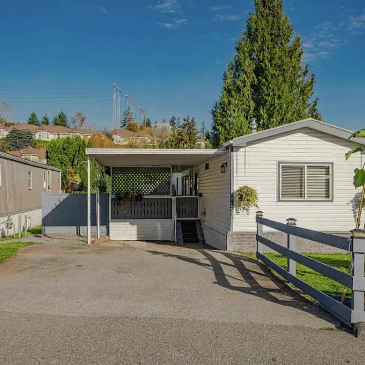 2 Bed 2 Bath Renovated Manufactured Home in 55+ Community