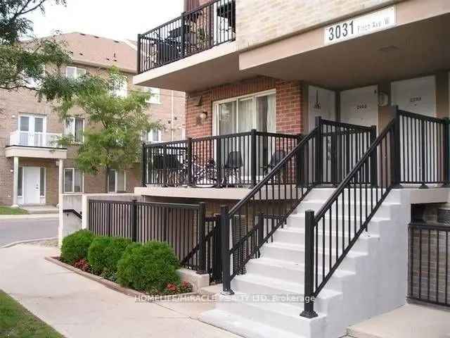 House For Rent in 3031, Finch Avenue West, Toronto, Ontario