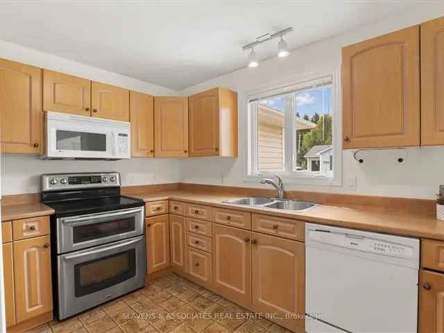 2-Bedroom Home in Wasaga Beach 55+ Community