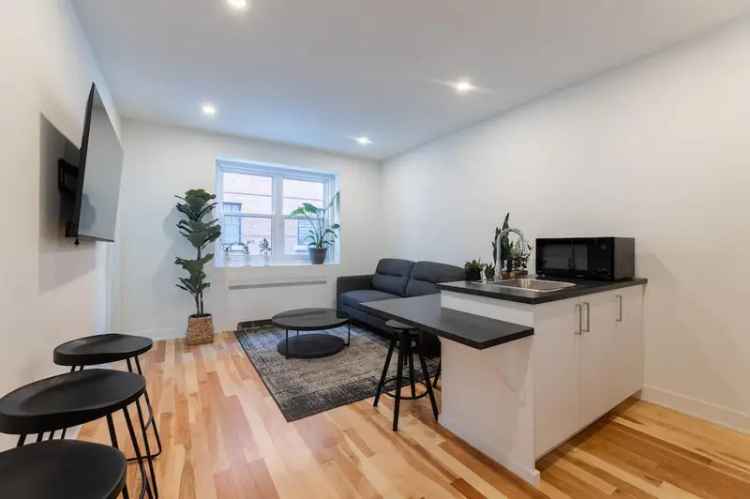 Apartment For Rent in Montreal, Quebec