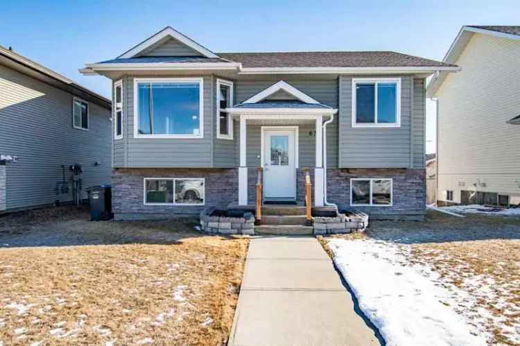 House For Rent in City of Lloydminster, Alberta