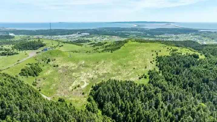 Îles-de-la-Madeleine, terre agricole 5.74 acres, pâturage, boisé