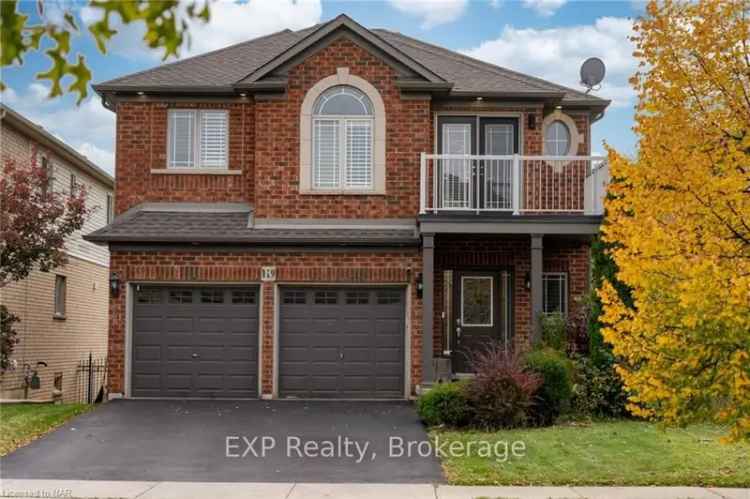 Stunning 3-Bedroom Home in Stoney Creek Mountain