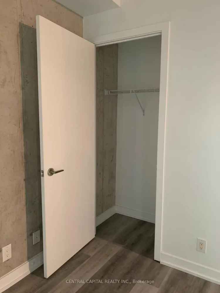 Condo For Sale in Toronto, Ontario