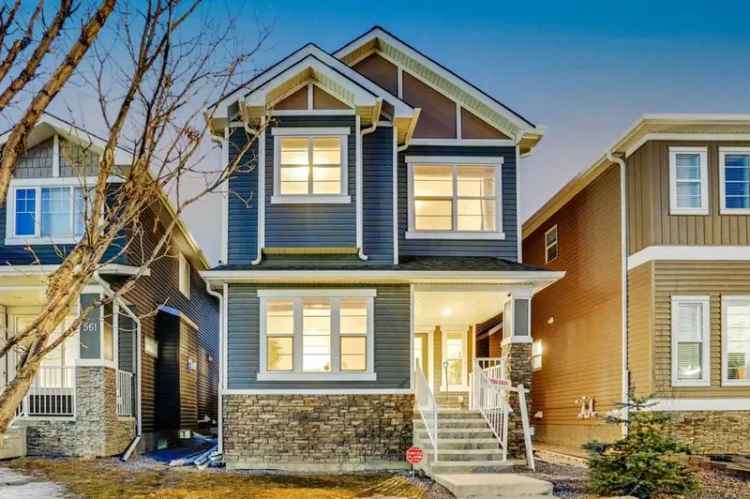 House For Sale in Calgary, Alberta