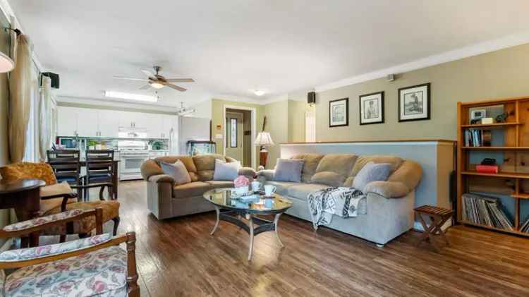 4 Bed 2 Bath Family Home Maple Ridge