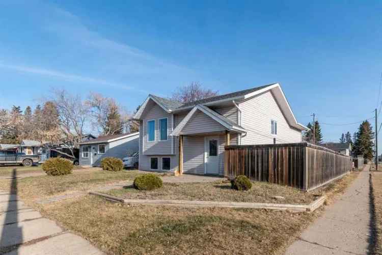 5 Bedroom Bi-Level Home with RV Parking