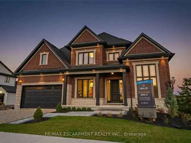 Luxury 4-Bedroom Home in Berkshire Model - 3670 Sqft