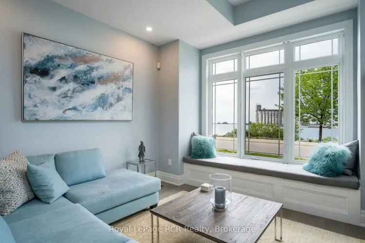 Luxury Waterfront Condo Townhouse in The Shipyards