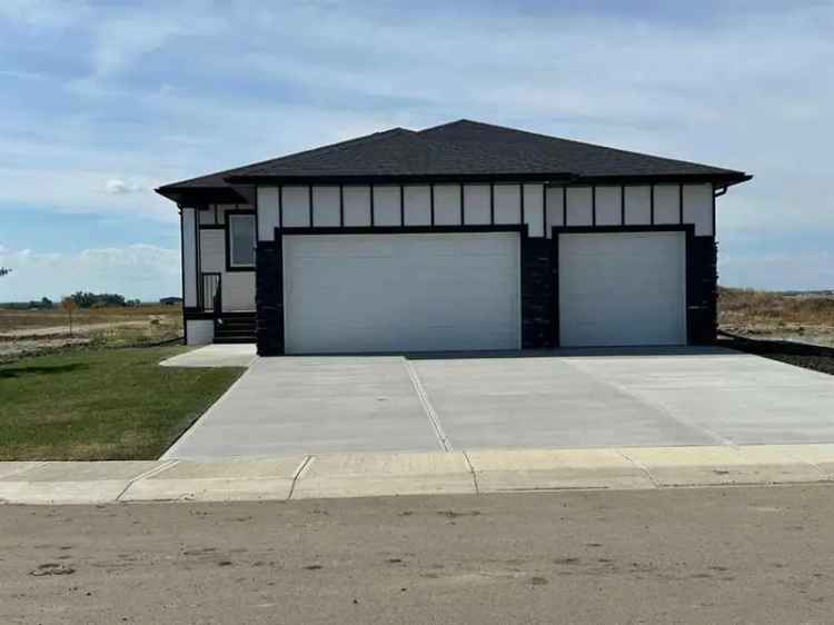 House For Rent in Olds, Alberta