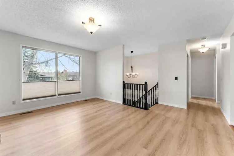 House For Rent in Town of Cochrane, Alberta