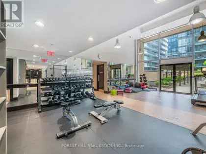 King West Luxury Condo 1 Bedroom 53m²