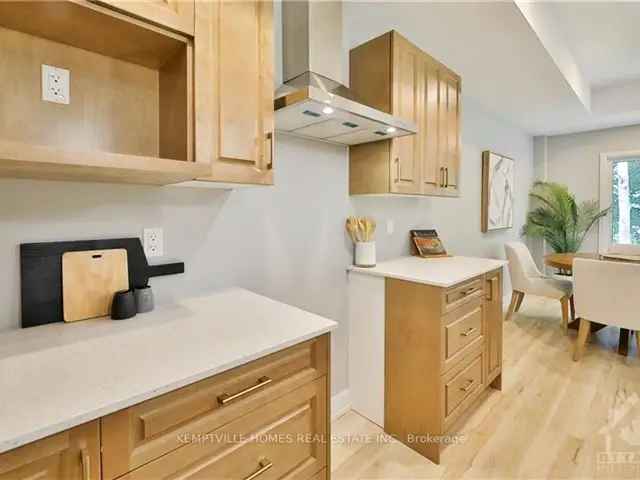 Hardwood Floors Luxury Condo in Merrickville