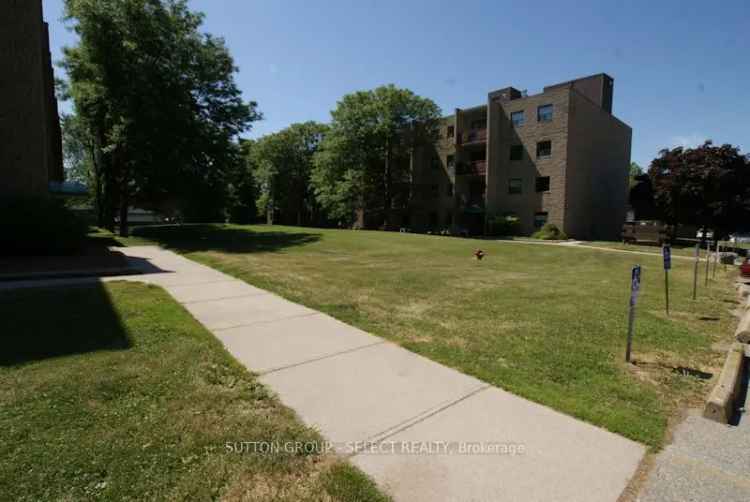 Condo For Sale in null, Ontario