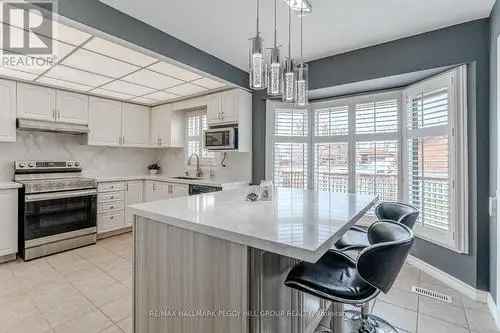 2 Storey Home for Sale in Barrie Family Friendly Neighbourhood