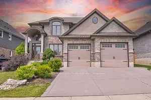 House For Sale in Woodstock, Ontario