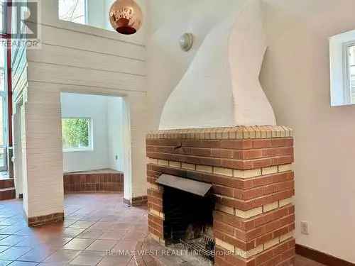 5-Bedroom Home in South Rosedale Toronto
