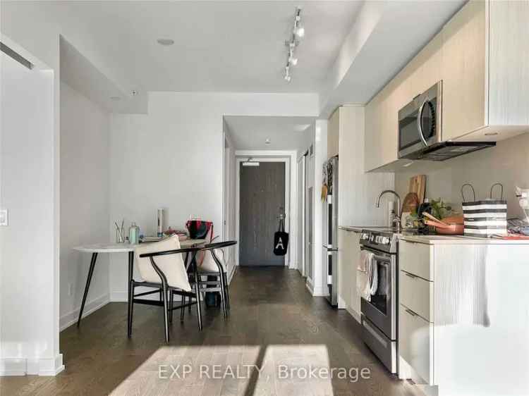 Condo For Rent in Toronto, Ontario