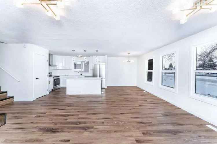 House For Rent in Calgary, Alberta