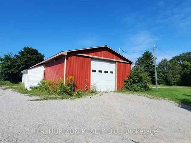 Large Storage Sheds For Lease in New Tecumseth