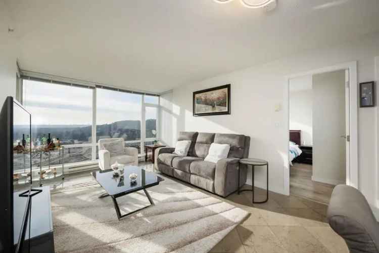 2 Bed 2 Bath Condo with Mt Baker Views and Amazing Amenities