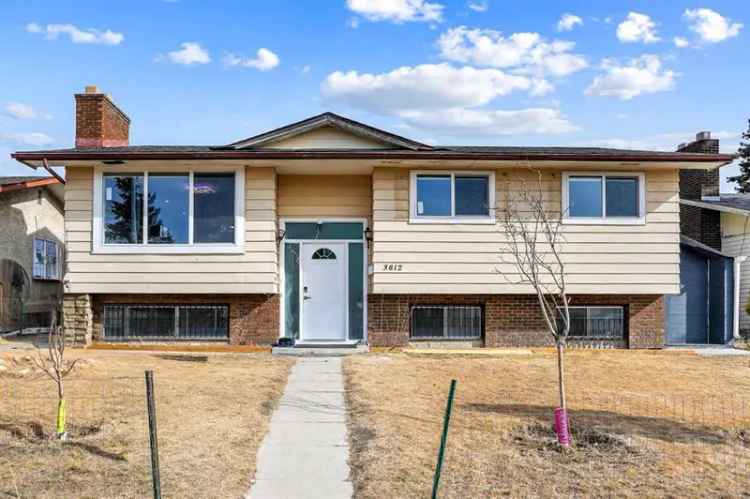 House For Sale , Calgary, Alberta