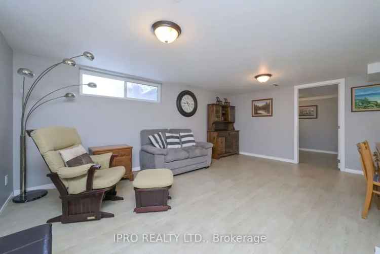 House For Sale in Clearview, Ontario