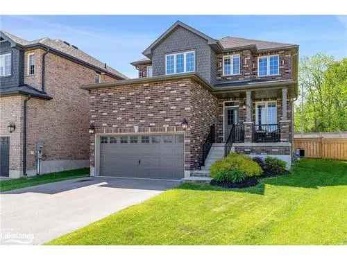 House For Sale In Collingwood, Ontario