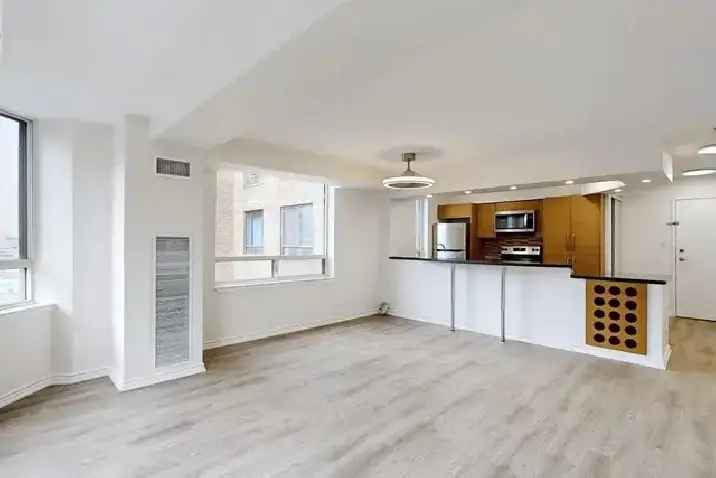 Downtown Condo 850 sq ft - 1 Bedroom - Utilities Included