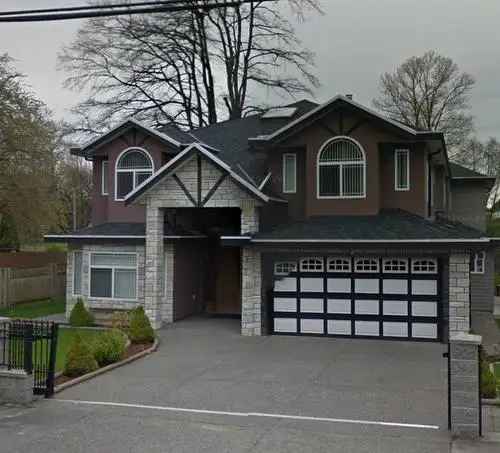 8 Bedroom House For Sale in Surrey BC