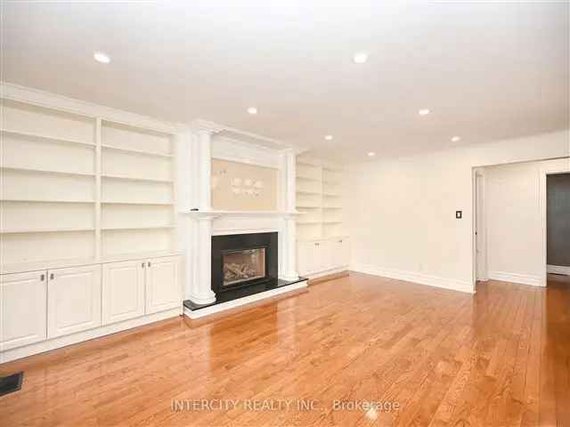 Ridgehill Manor Home: 5+2 Beds, Pool, Finished Basement