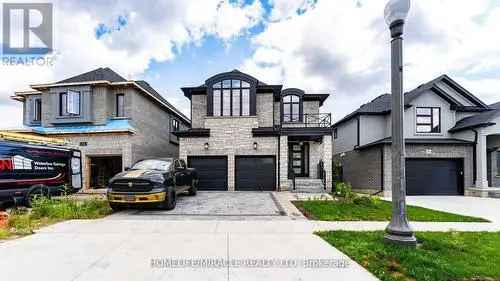 House For Sale In Doon South, Kitchener, Ontario