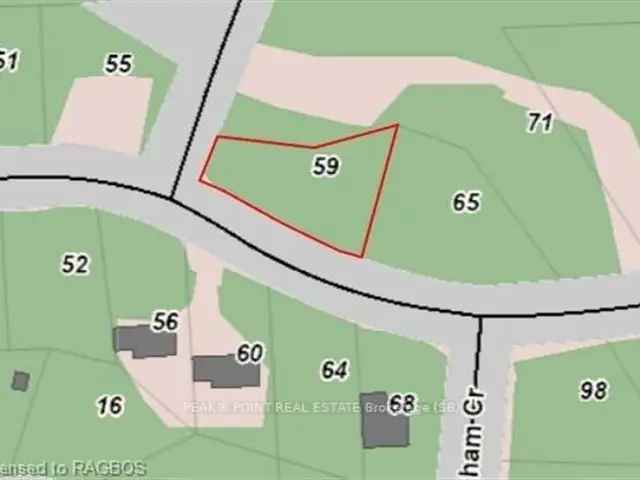 Sauble Beach Building Lot: Large Corner Lot in Huron Woods