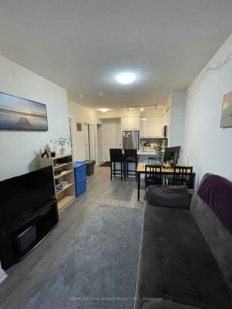 Bright 1 Bedroom Mississauga Condo Near Square One