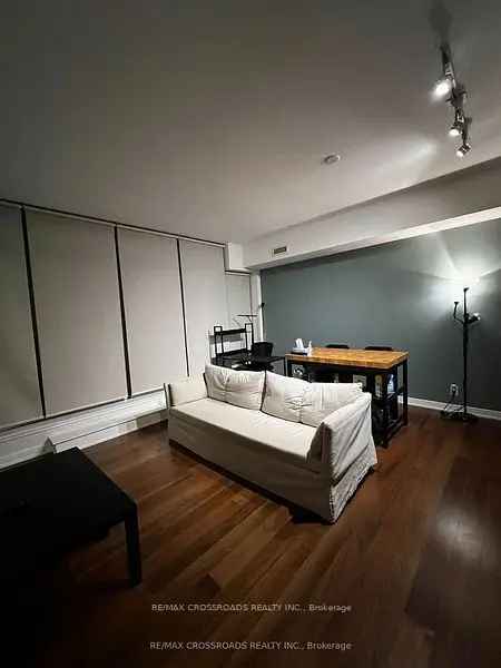 Condo For Rent in Toronto, Ontario