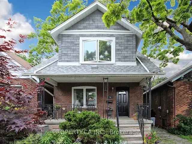 Family Home 3 1 Bedrooms 2 Baths Modern Kitchen Near Danforth