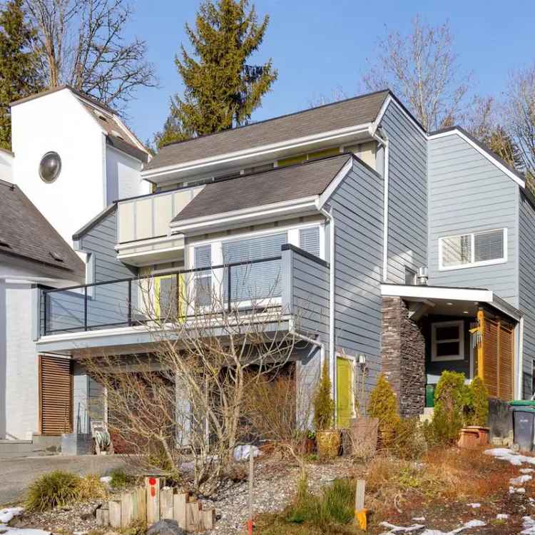 Port Moody Family Home Beach Close 3 Bed 4 Bath