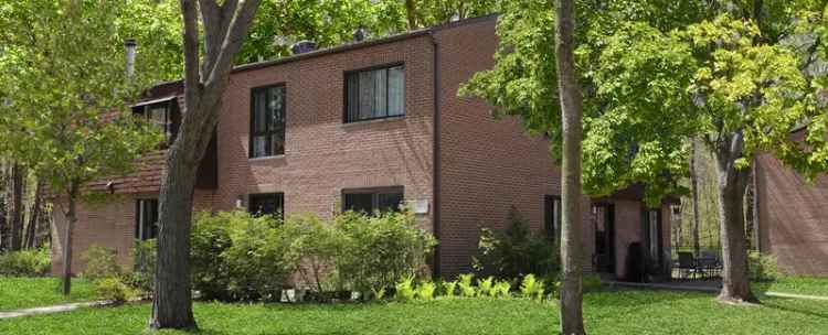 3-Bedroom Townhouses for Rent near Montreal