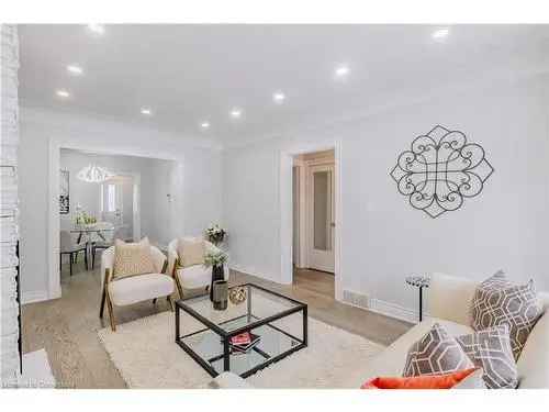 House For Sale Kitchener Ontario 5 Bedrooms 4 Bathrooms